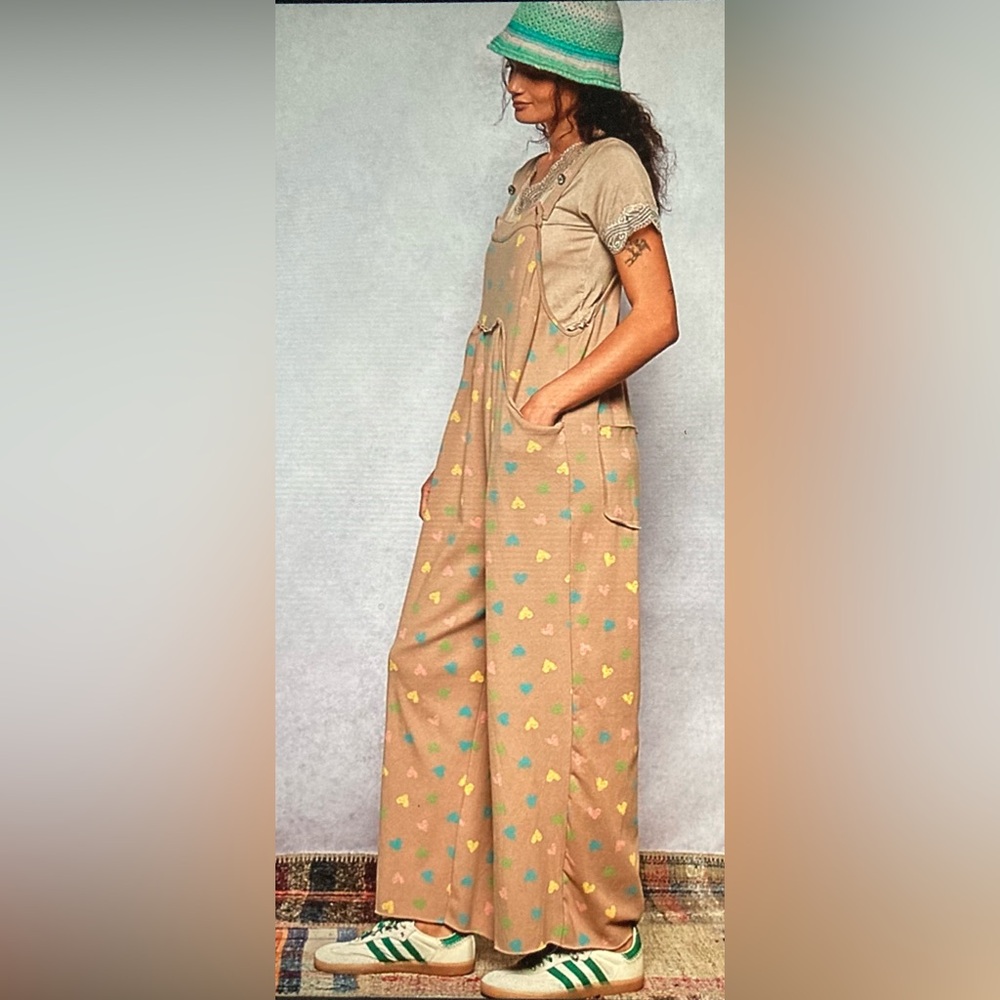 POL Beige Heart-Print Wide-Leg Jumpsuit - Picture 2 of 3